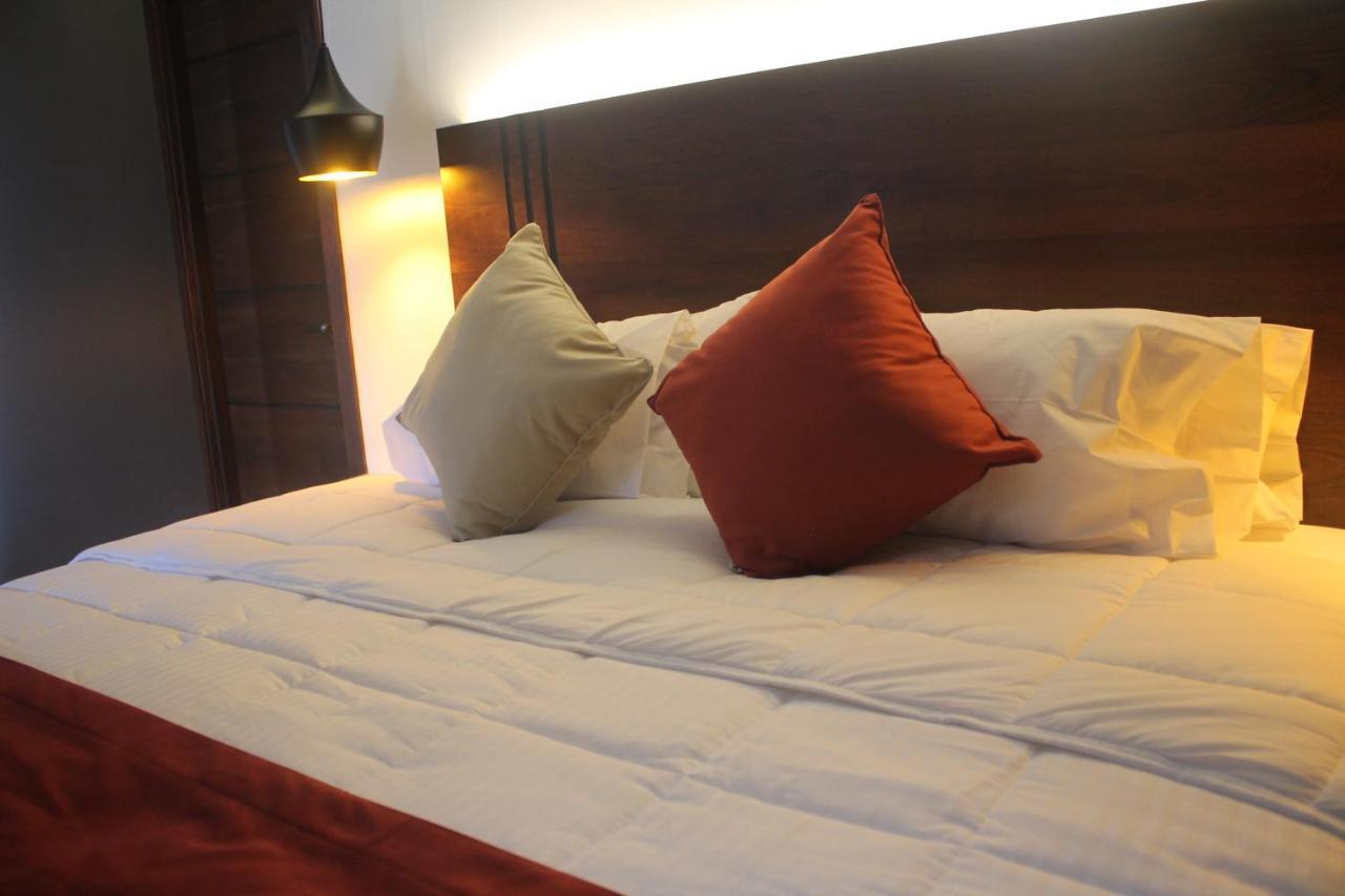 Hotel Veinti 3 Тапачула Екстериор снимка